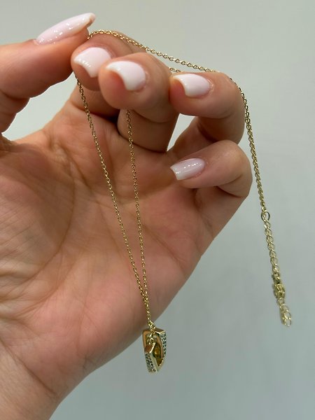 Xuping Gold Renk Taşlı Kilit Detaylı Kolye